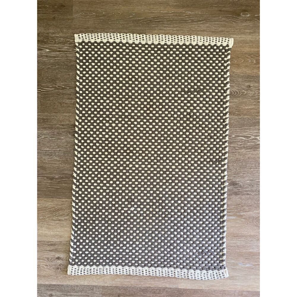 Threshold Gray White Dot Bath Mat